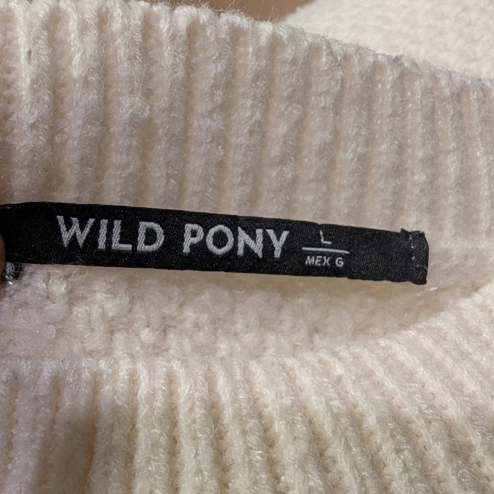 Wild Pony Cream Cable Knit Sweater | Size L | Cozy Neutral Winter - Picture 3 of 3
